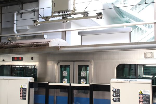 小田急電鉄のホームドア：QRコードを用いたホームドア制御システム ②本厚木駅の仕様